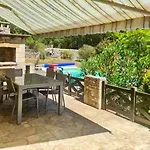 De Avec Piscine Chauffée