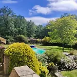 De Avec Piscine Chauffee Villeneuve-dʼAveyron