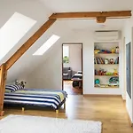 De Avec Piscine Chauffee וילה Villeneuve-dʼAveyron