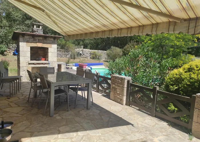 Villa Maison De Vacance Avec Piscine Chauffee *