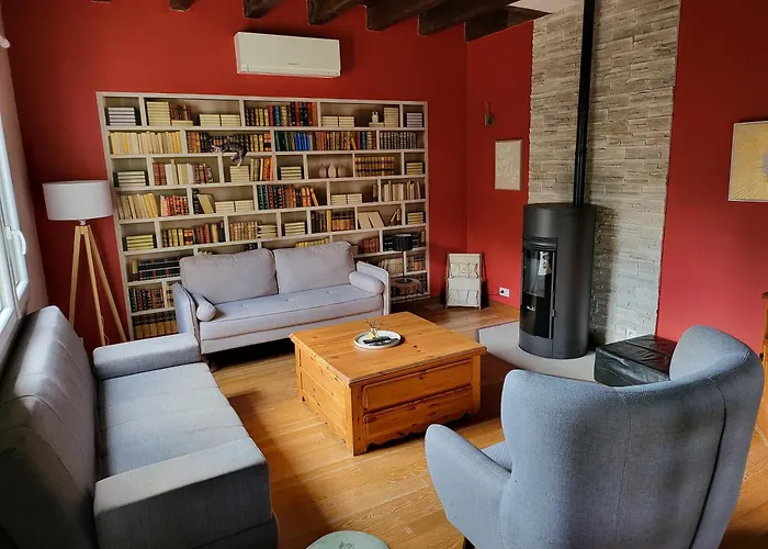 Maison De Vacance Avec Piscine Chauffee Villa