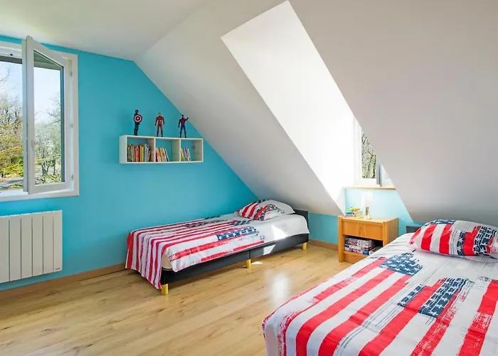 De Avec Piscine Chauffée * Villeneuve-dʼAveyron